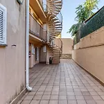 Apartment Irlulan *